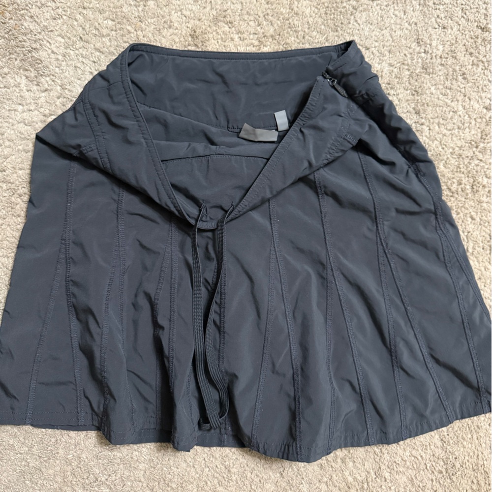 Athleta Women’s Black Athletic pleated Tennis Skirt